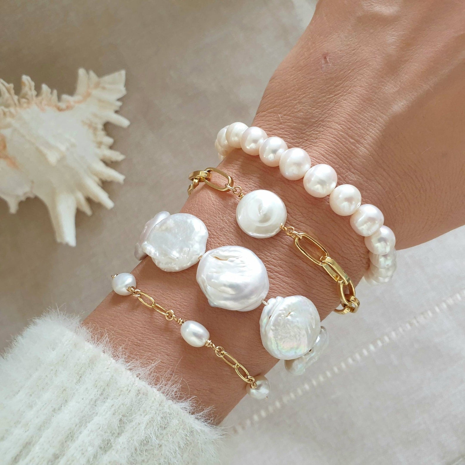 Round Pearl Bracelet