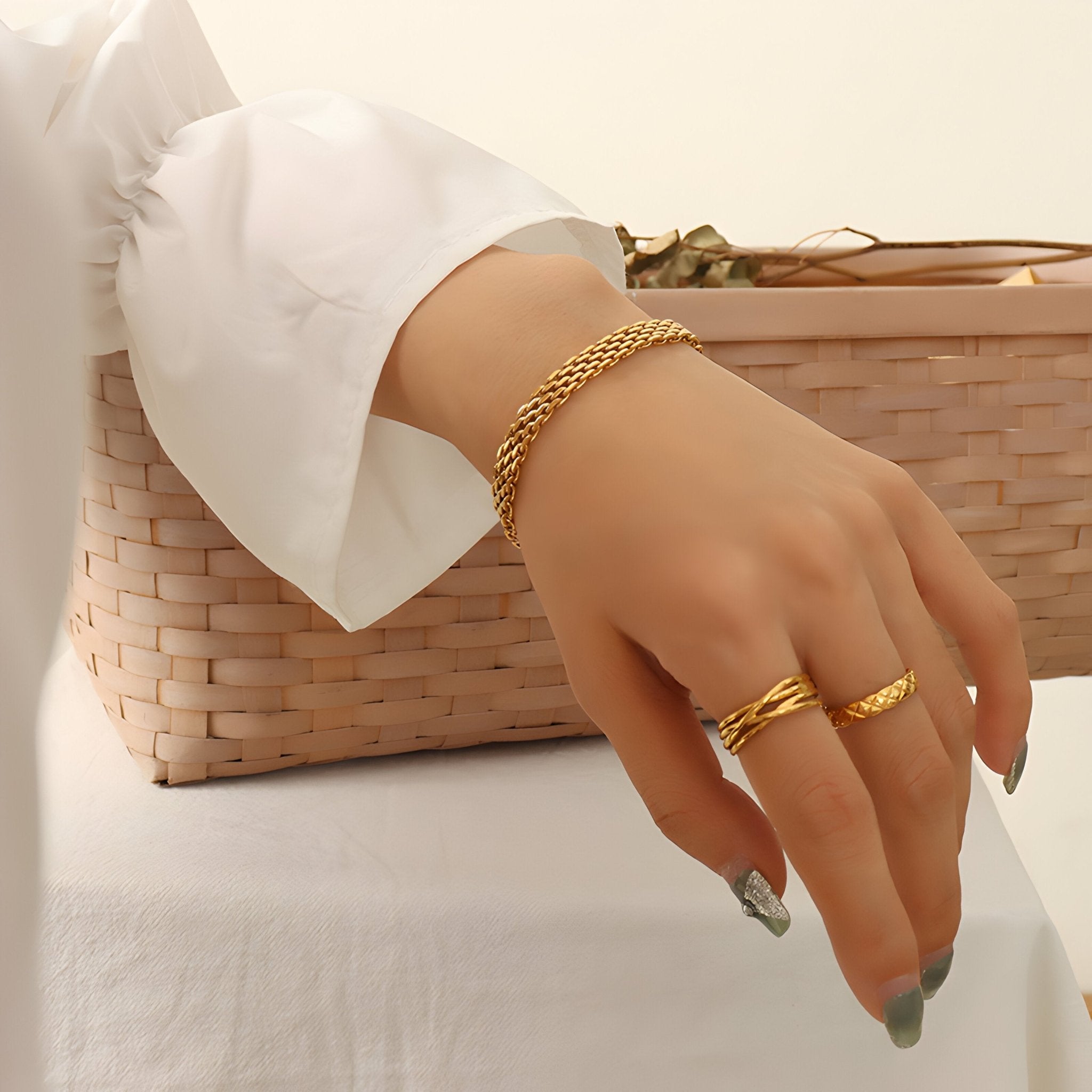 Armband van roestvrij staal, geometrisch geweven schakel, vergulde of verzilverde afwerking, model Leonie